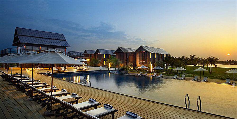 Ri Yaz Heritage Resort And Spa Kuala Terengganu Exteriör bild